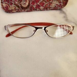 Foster Grant women's reading eyeglasses cat eye red silver retro diner glasses
